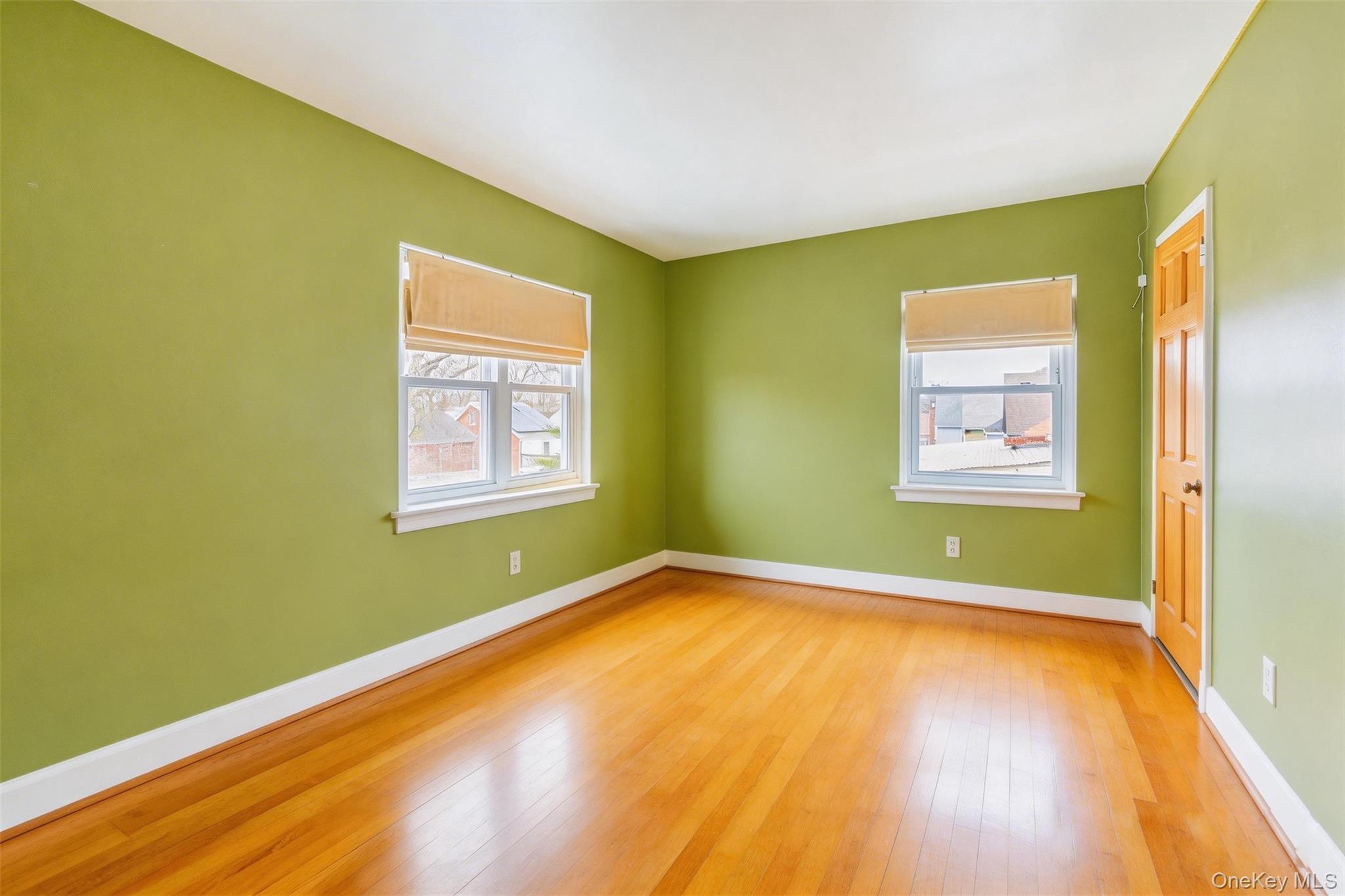 Single Family Rawlins  Bronx, NY 10465, MLS-975242-23