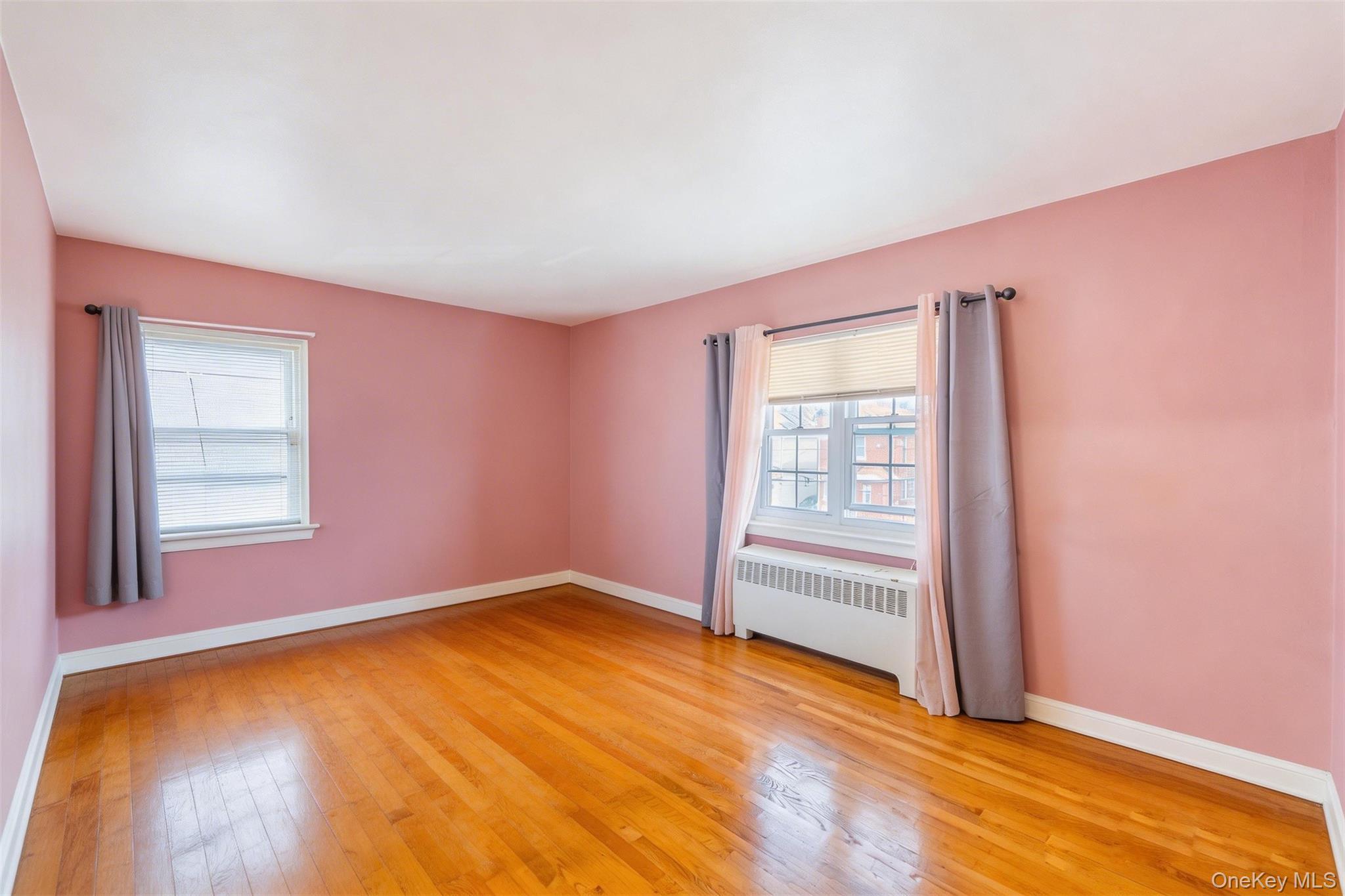 Single Family Rawlins  Bronx, NY 10465, MLS-975242-24