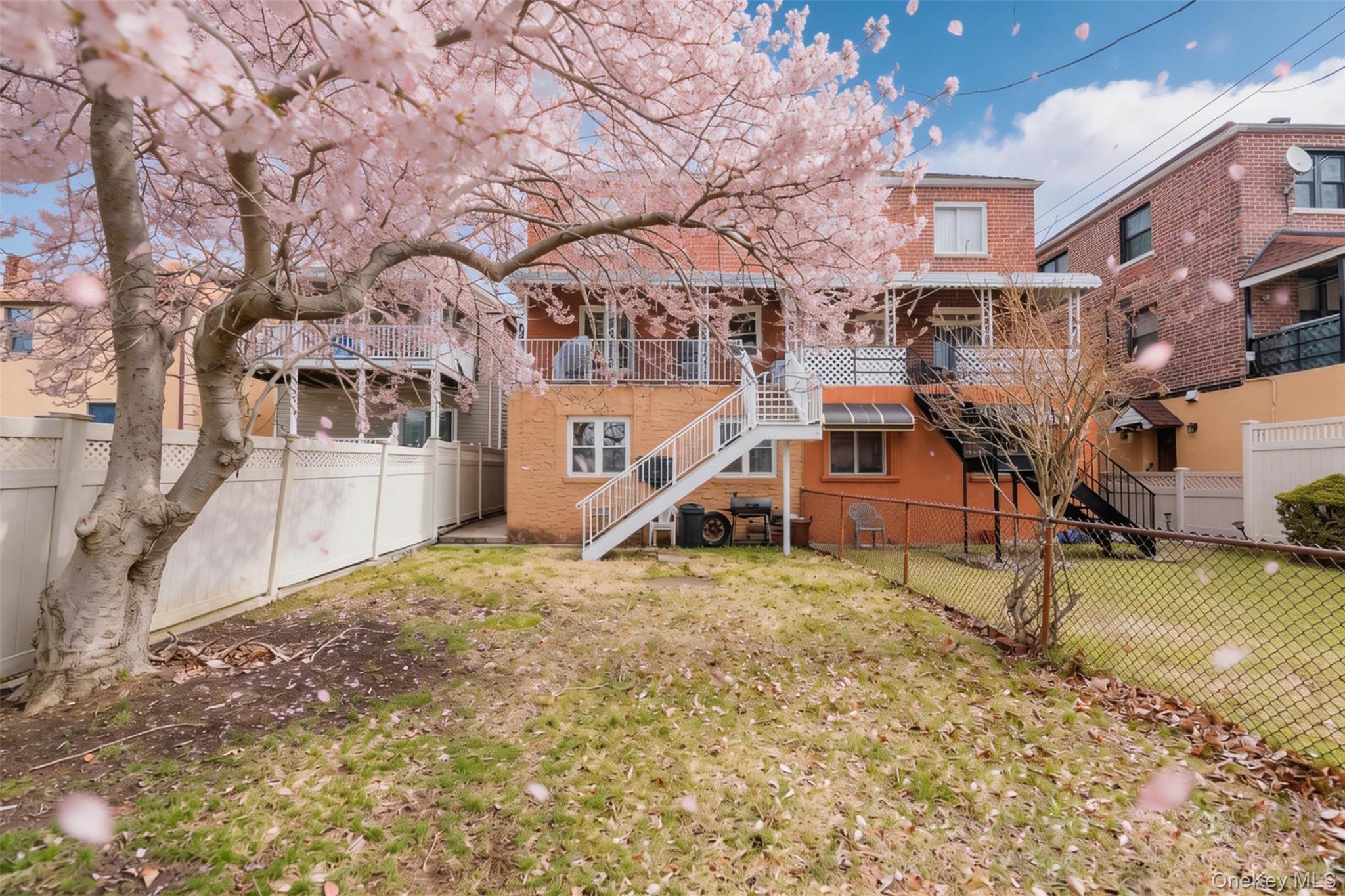 Single Family Rawlins  Bronx, NY 10465, MLS-975242-9