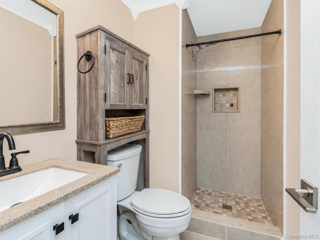 Condo Whispering Hills  Orange County, NY 10918, MLS-975277-12