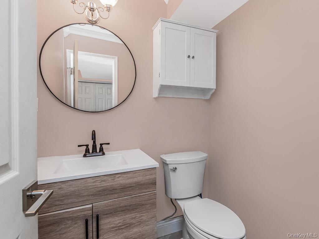 Condo Whispering Hills  Orange County, NY 10918, MLS-975277-16