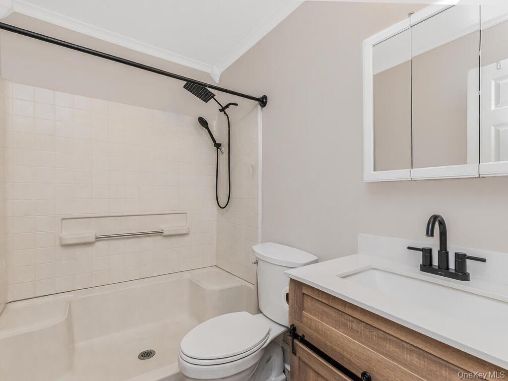 Condo Whispering Hills  Orange County, NY 10918, MLS-975277-17