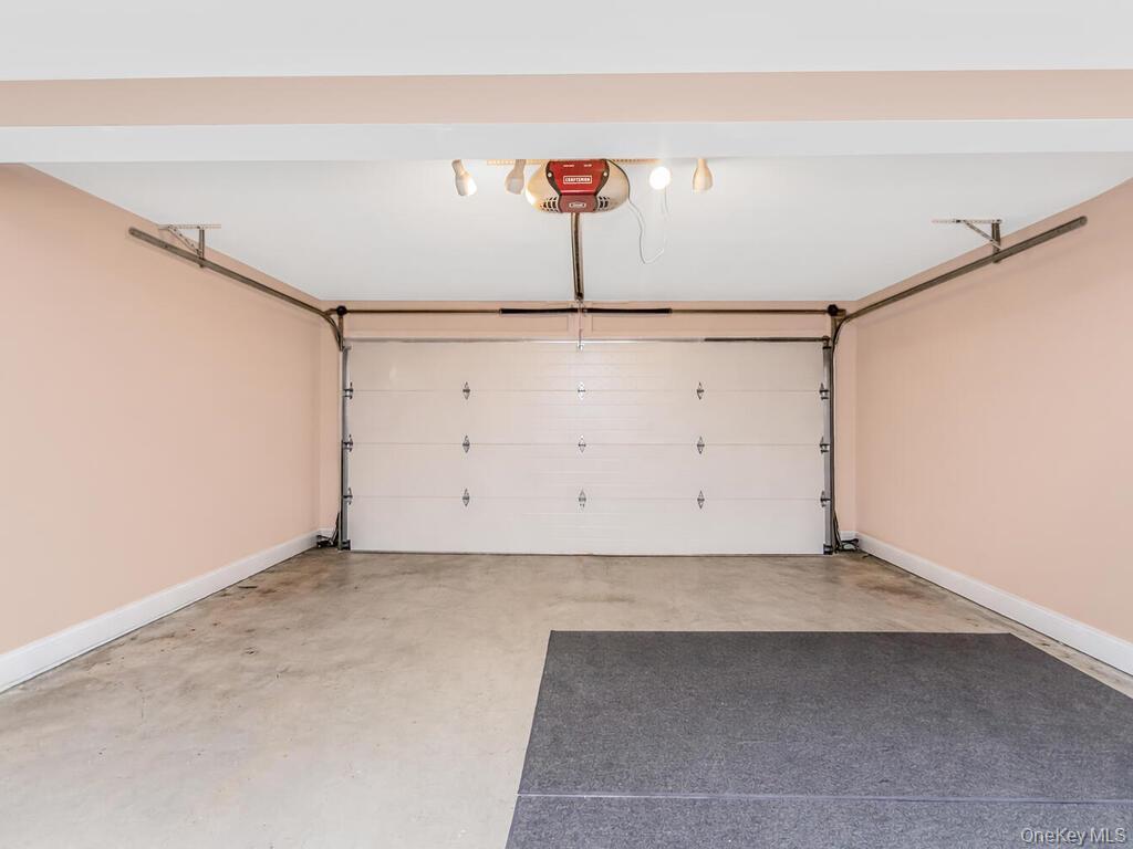 Condo Whispering Hills  Orange County, NY 10918, MLS-975277-21