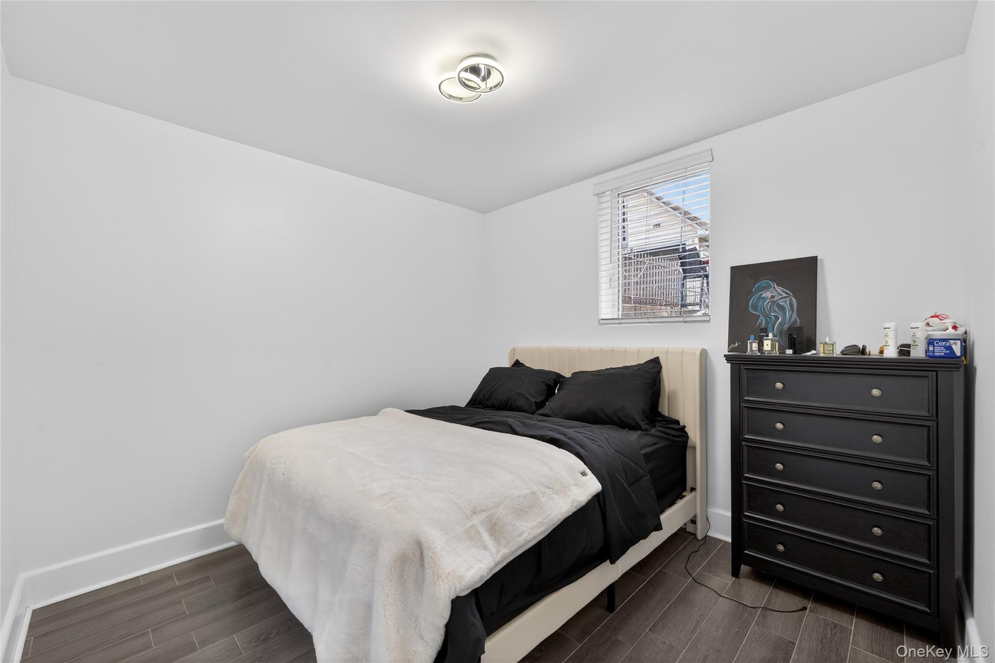 Single Family Hering Bronx, NY 10461, MLS-975278-23