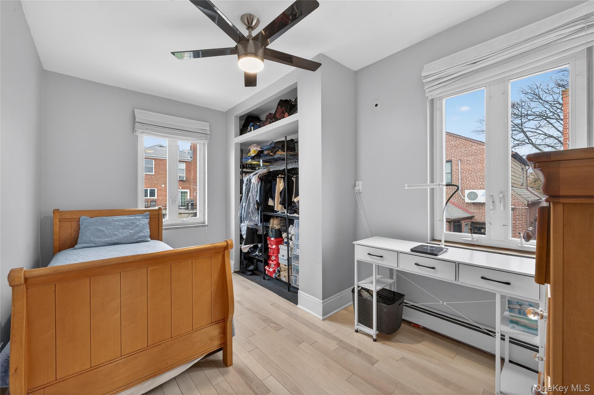 Single Family Hering Bronx, NY 10461, MLS-975278-26