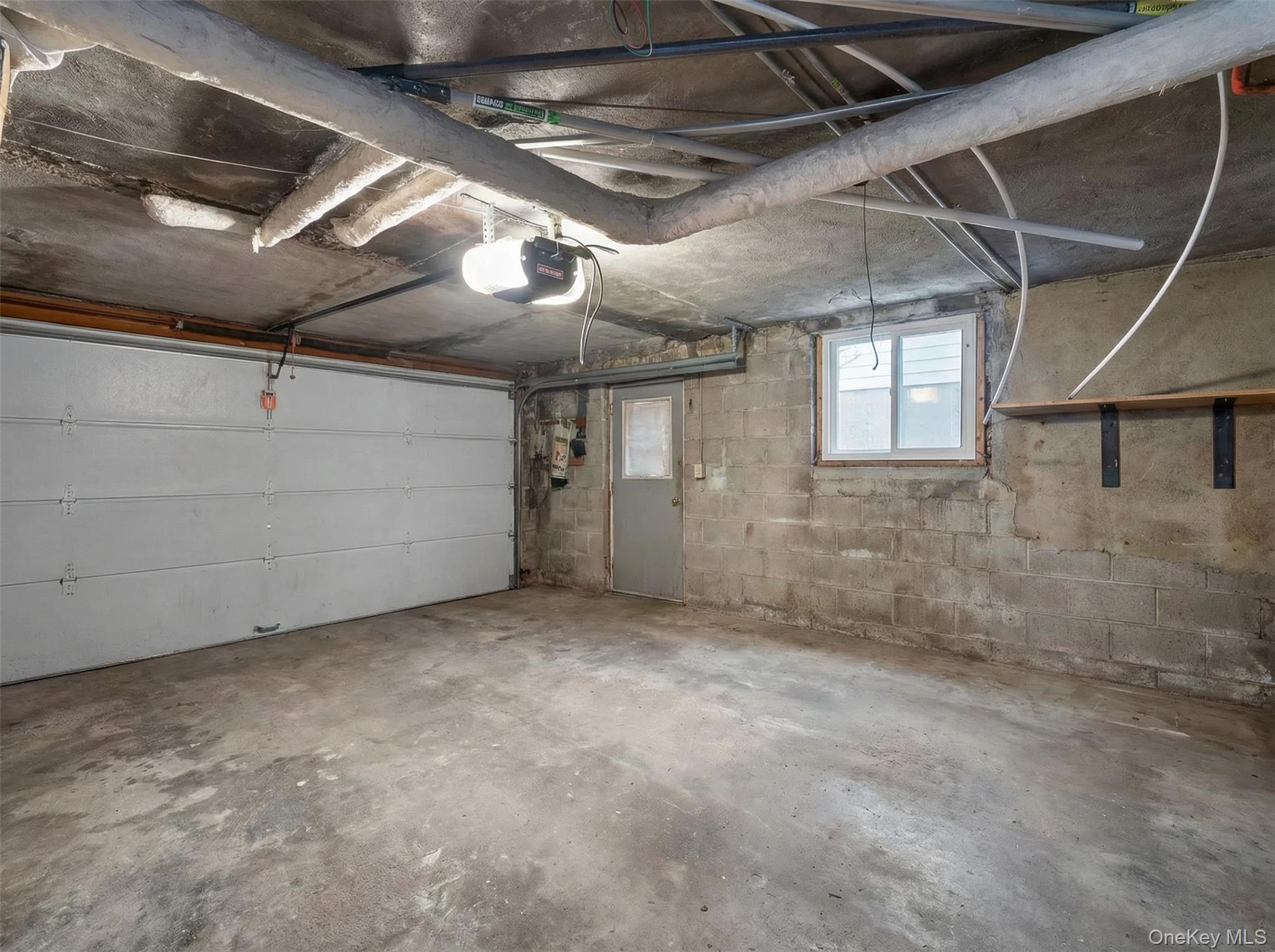 Single Family Hering Bronx, NY 10461, MLS-975278-36