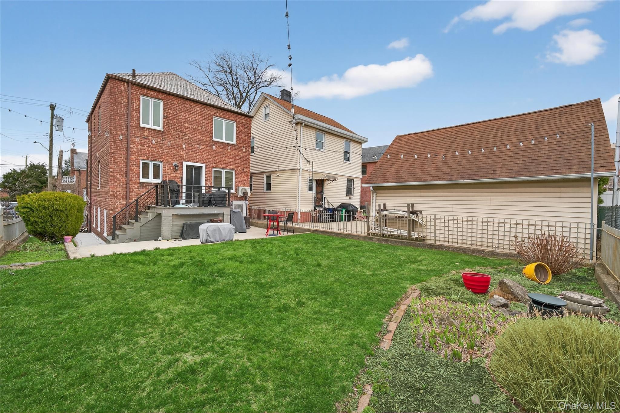 Single Family Hering Bronx, NY 10461, MLS-975278-38