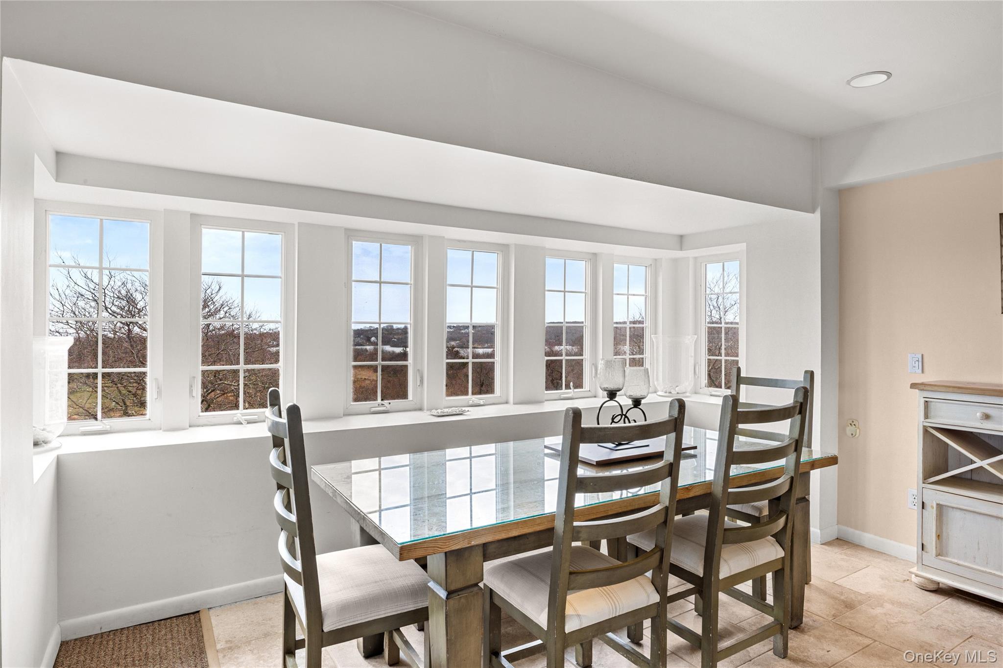 Condo Edgemere  Suffolk County, NY 11954, MLS-975285-4