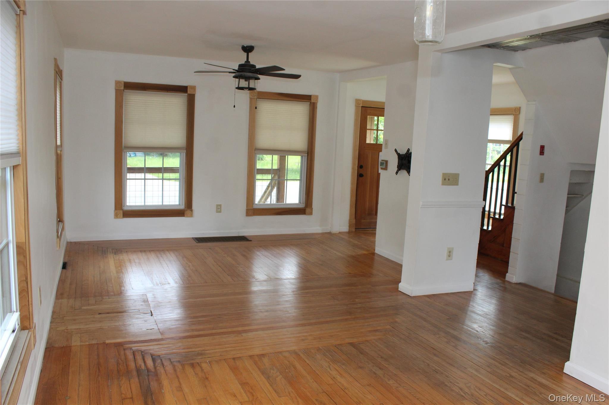 Single Family Lucas Avenue  Ulster County, NY 12401, MLS-975303-14