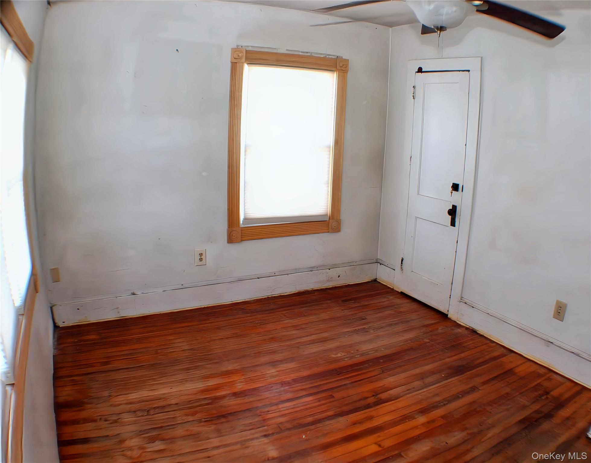 Single Family Lucas Avenue  Ulster County, NY 12401, MLS-975303-22
