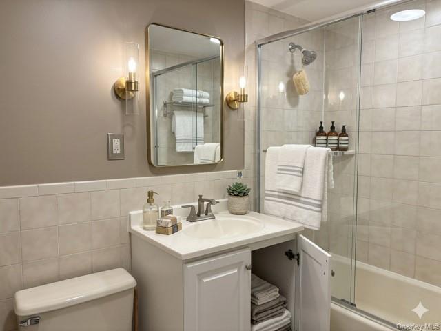 Condo Seabury  Queens, NY 11373, MLS-975307-2