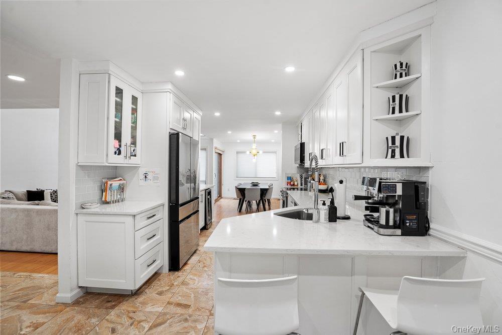 Condo Chestnut  Nassau County, NY 11797, MLS-975321-18