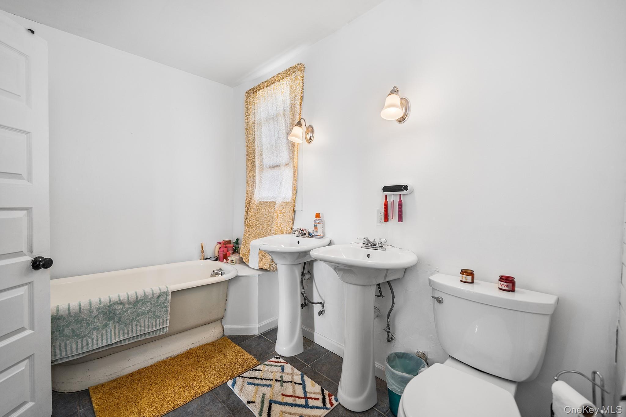 Single Family 139th Queens, NY 11436, MLS-975325-12