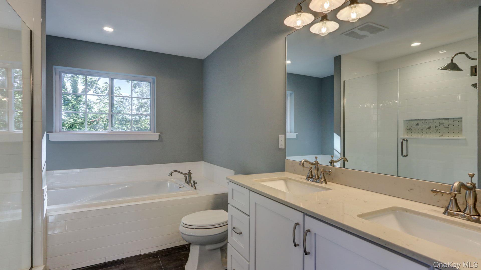 Single Family Forest Avenue Suffolk County, NY 11767, MLS-975330-22