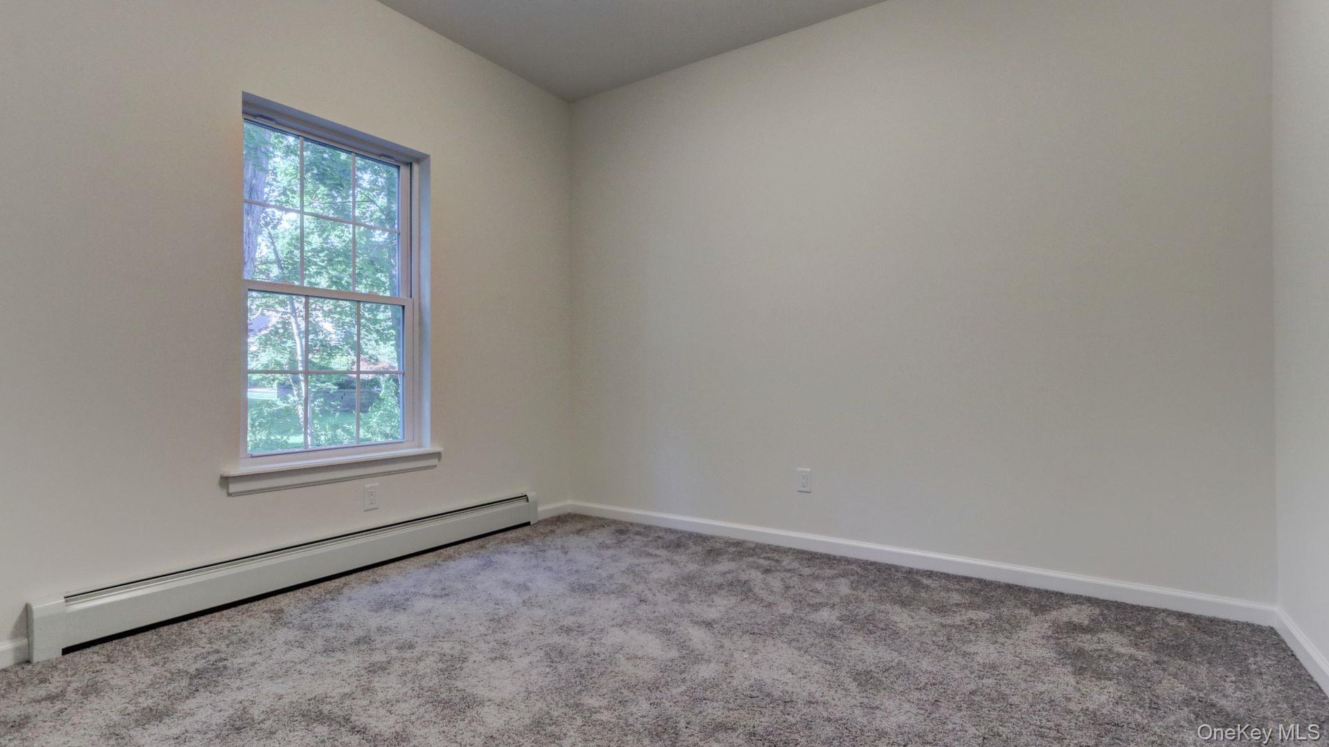 Single Family Forest Avenue Suffolk County, NY 11767, MLS-975330-27