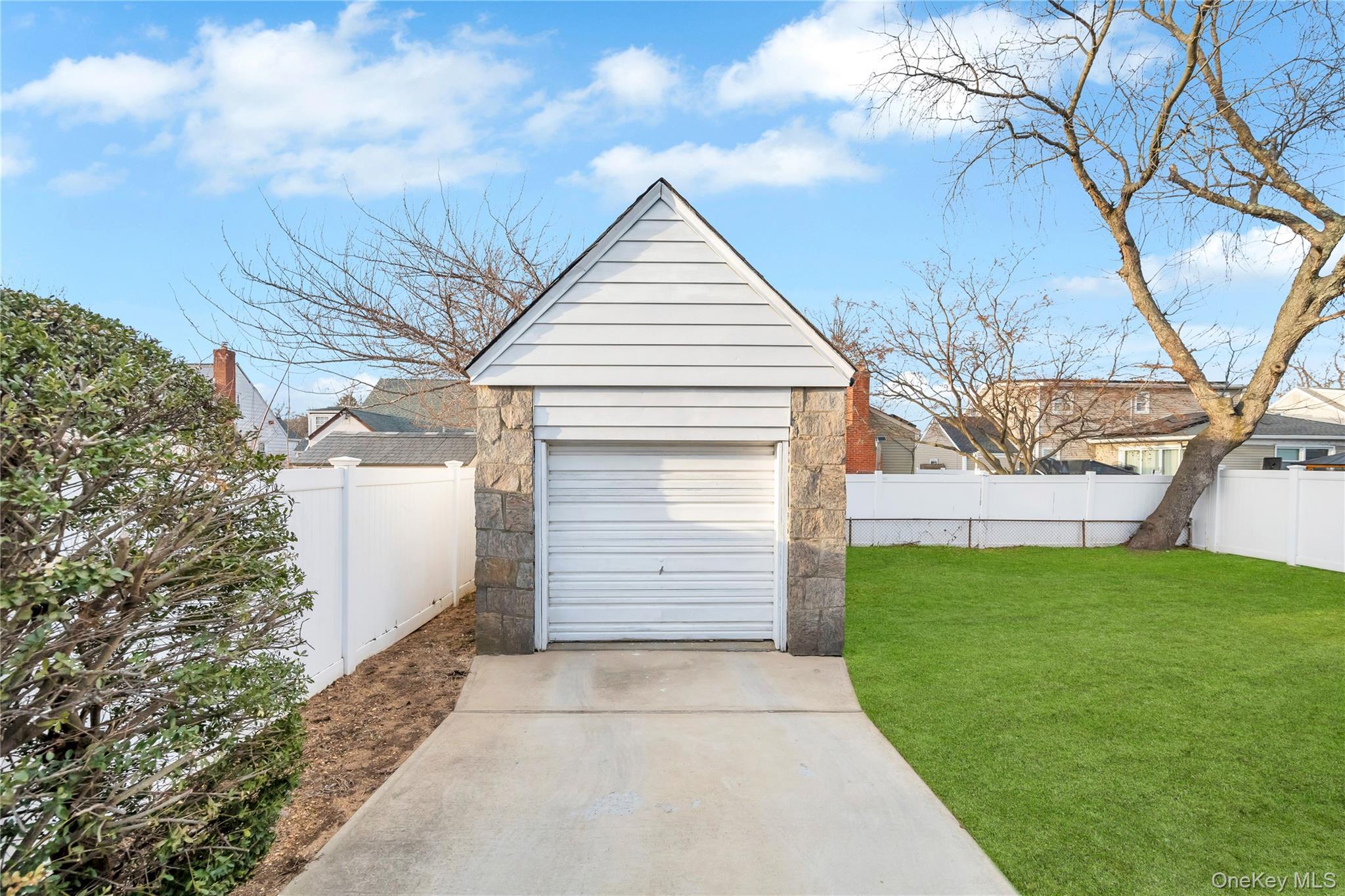Single Family Joy  Nassau County, NY 11510, MLS-975339-15