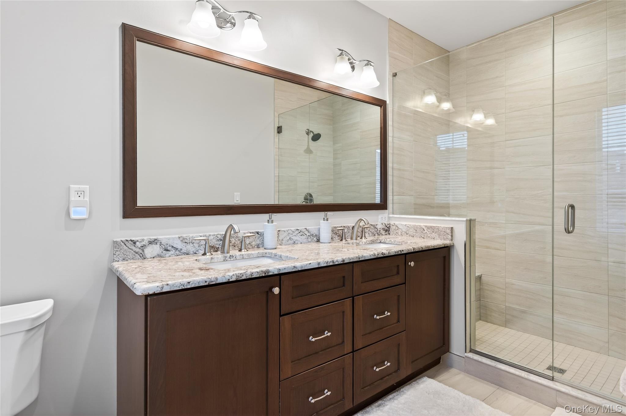 Condo Horseman  Westchester County, NY 10591, MLS-975346-19