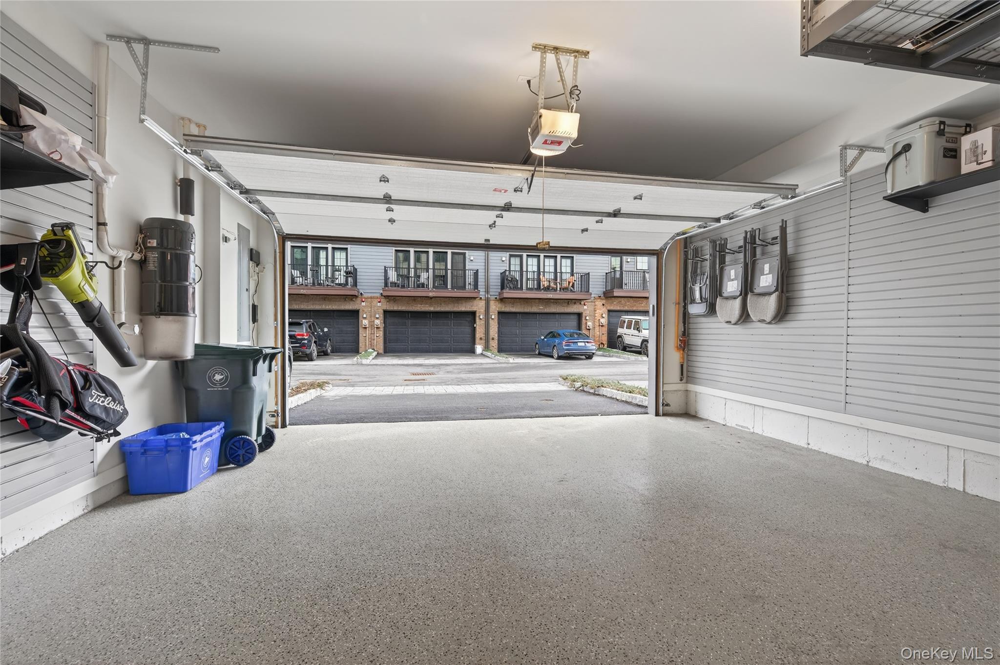 Condo Horseman  Westchester County, NY 10591, MLS-975346-29