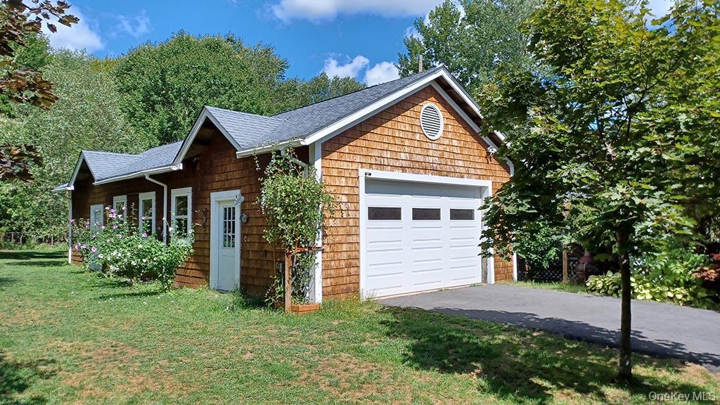 Single Family Maple  Sullivan County, NY 12749, MLS-975349-7