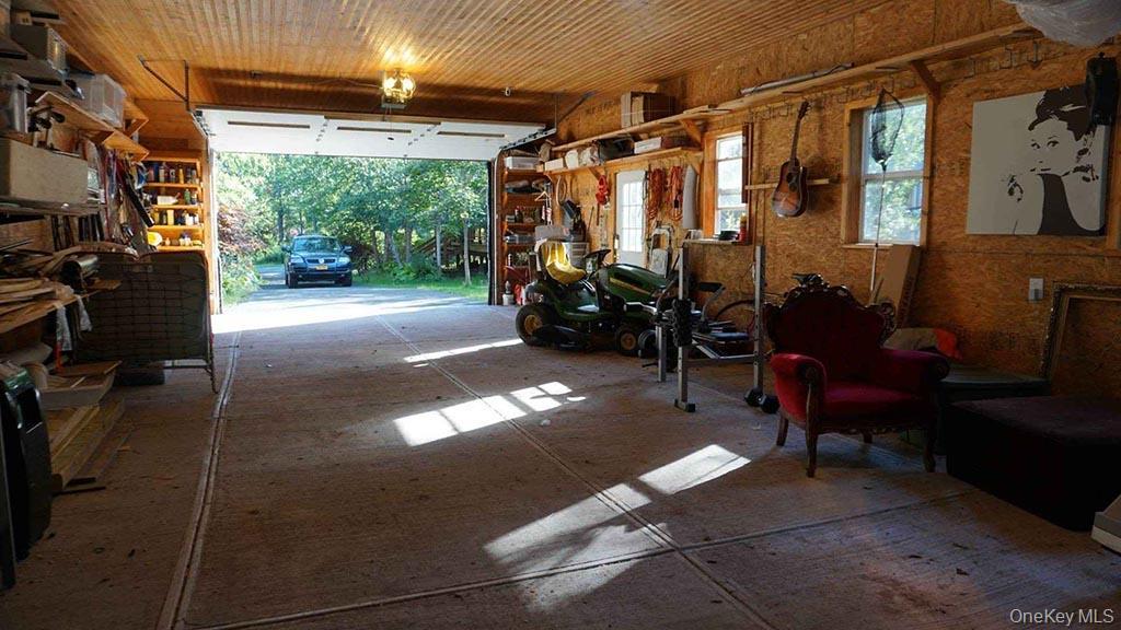 Single Family Maple  Sullivan County, NY 12749, MLS-975349-8