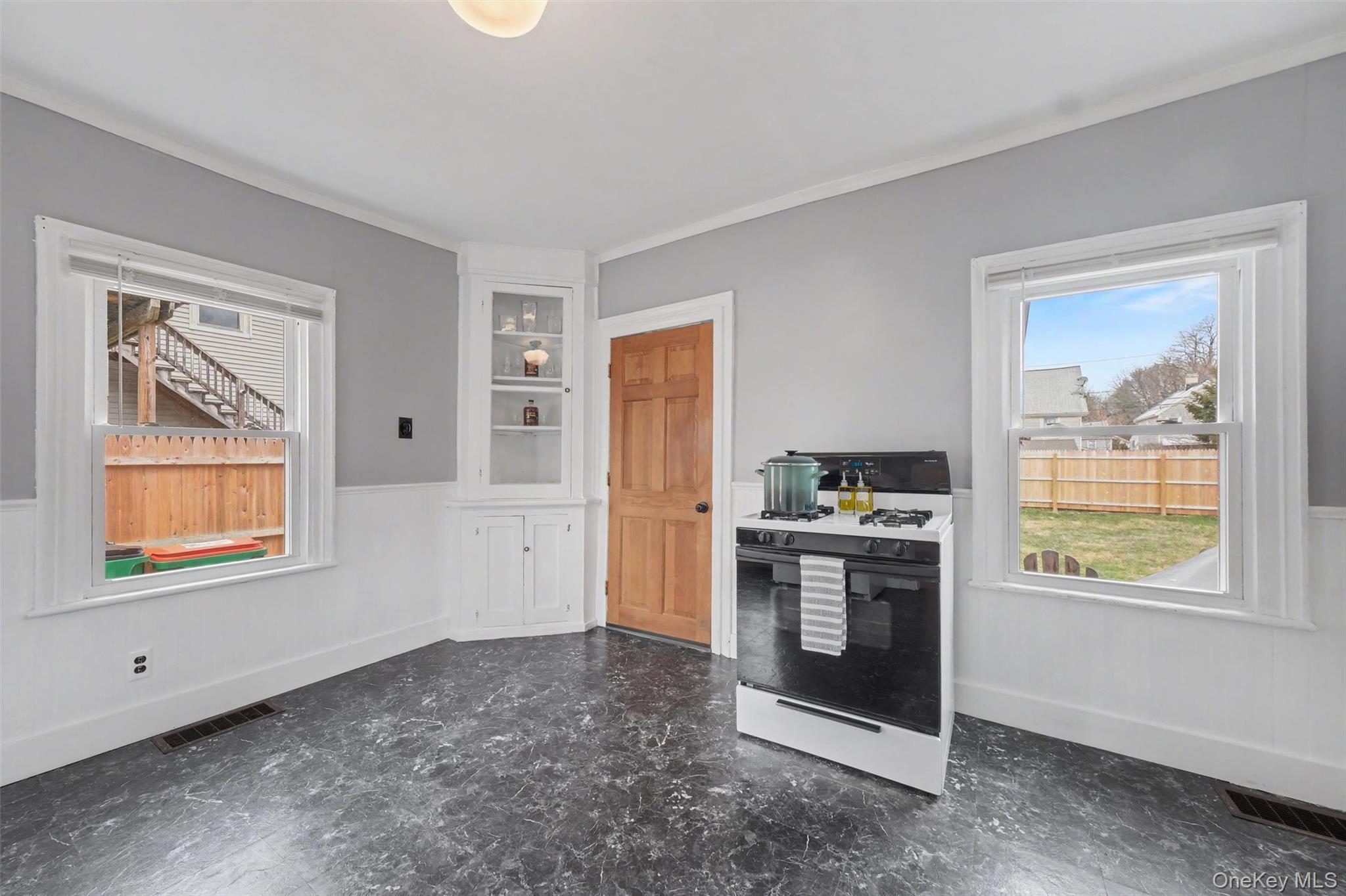 Single Family Center  Dutchess County, NY 12508, MLS-975352-13