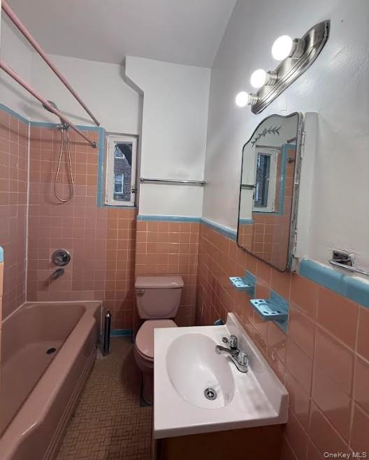 Apartment Mosholu Bronx, NY 10458, MLS-975369-8