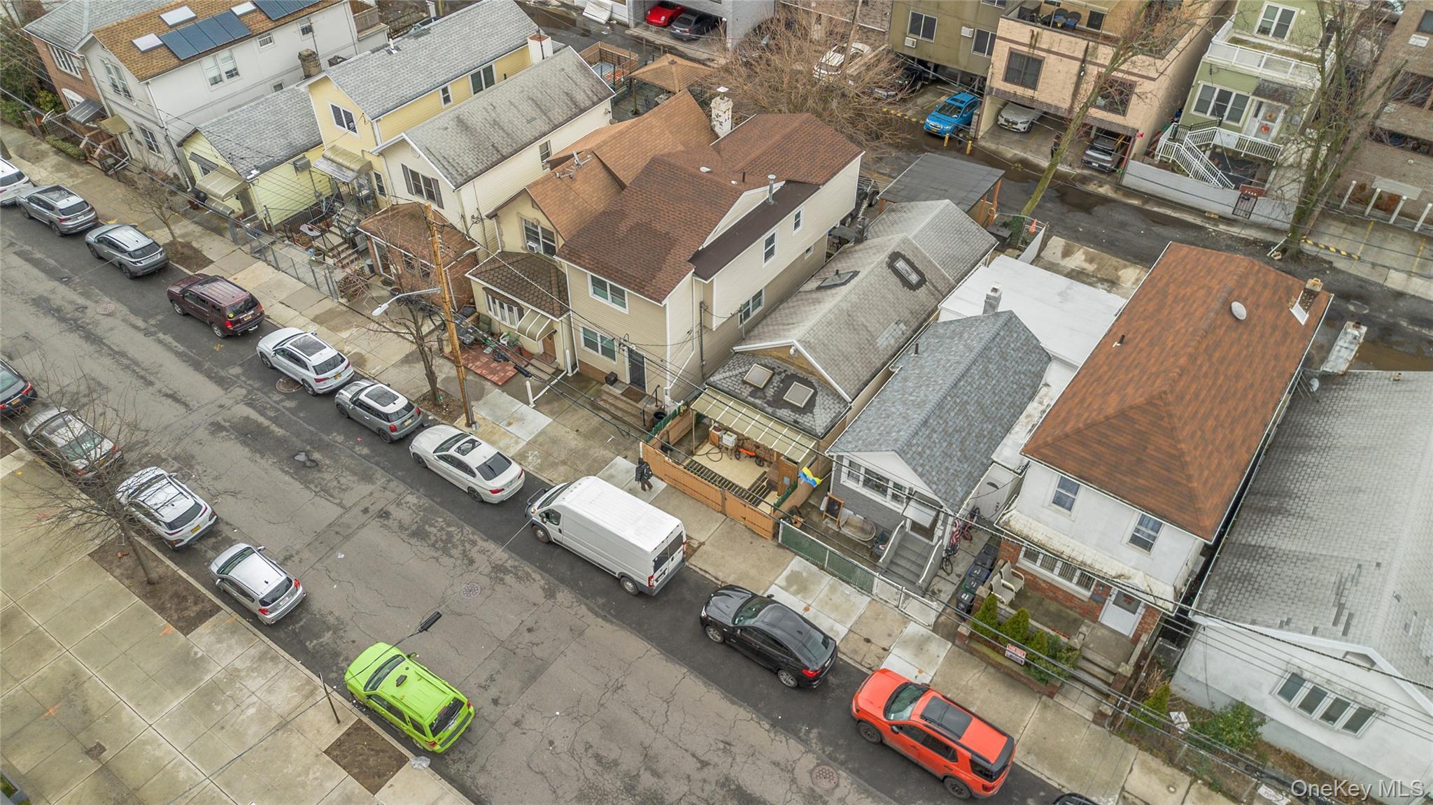 Single Family Banner  Brooklyn, NY 11235, MLS-975372-38