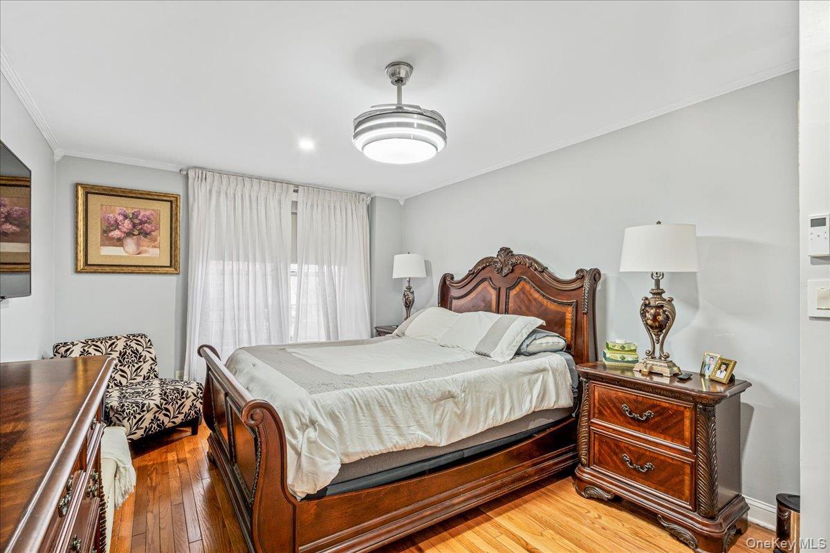 Coop 108th  Queens, NY 11368, MLS-975382-16