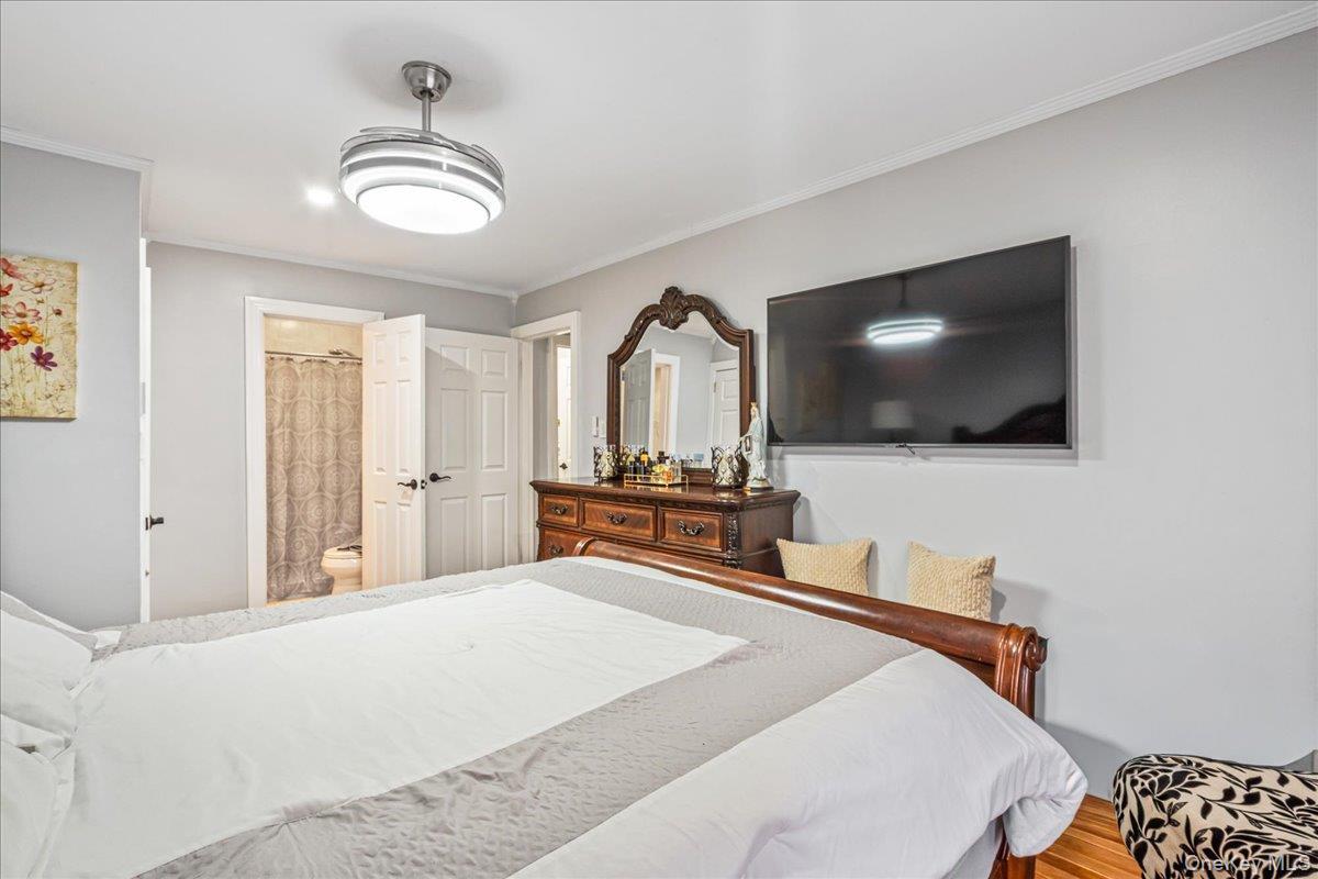 Coop 108th  Queens, NY 11368, MLS-975382-18