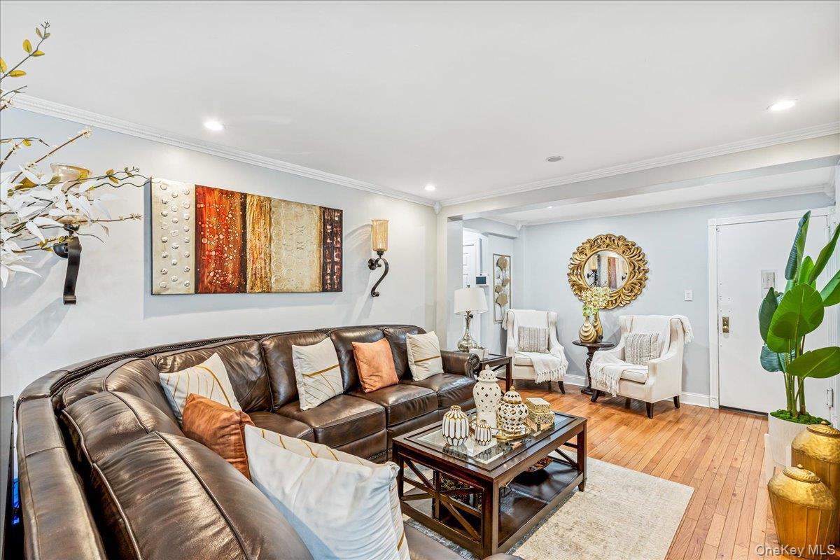 Coop 108th  Queens, NY 11368, MLS-975382-6