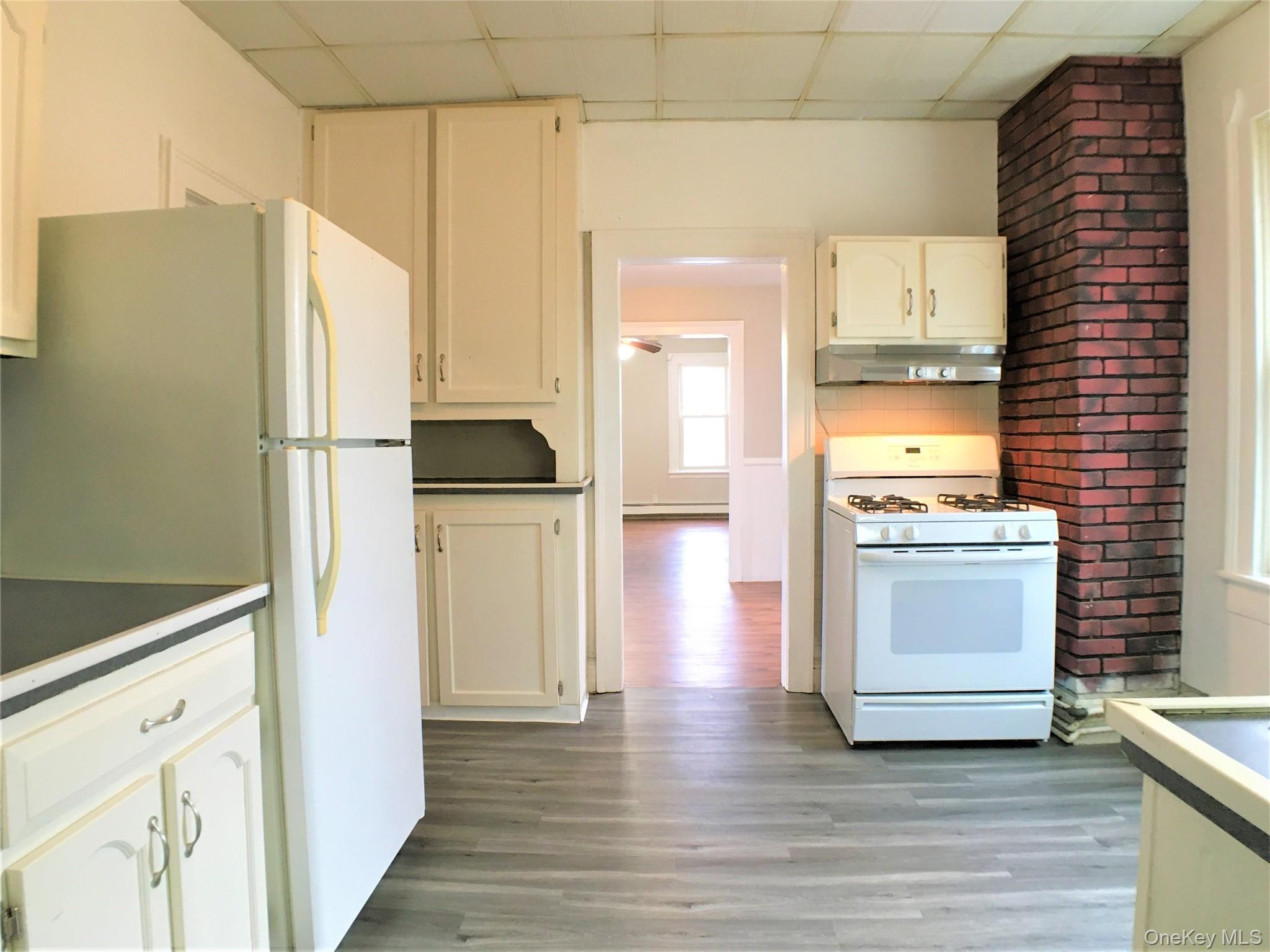 Single Family Albany Dutchess County, NY 12601, MLS-975387-5