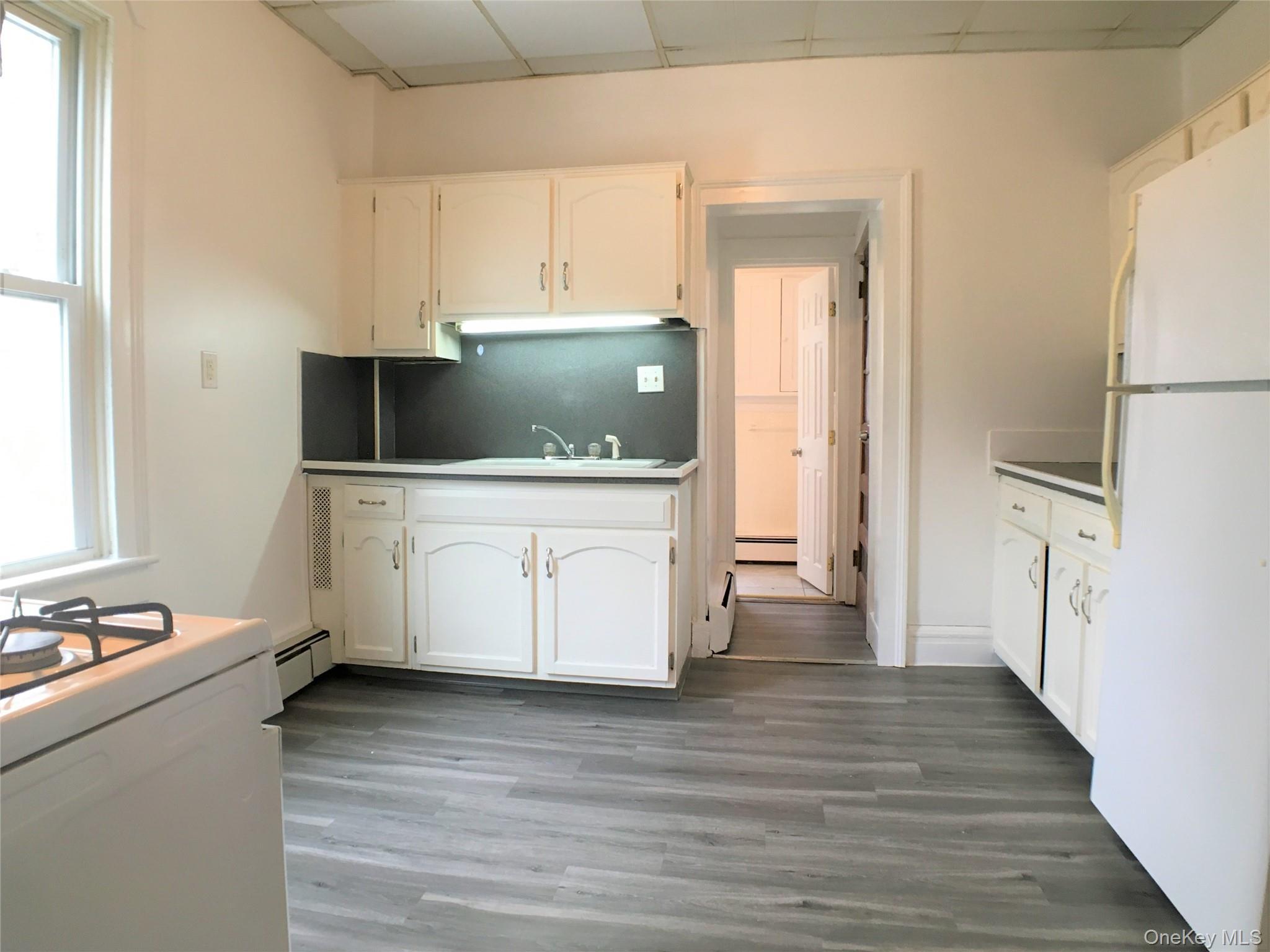 Single Family Albany Dutchess County, NY 12601, MLS-975387-6