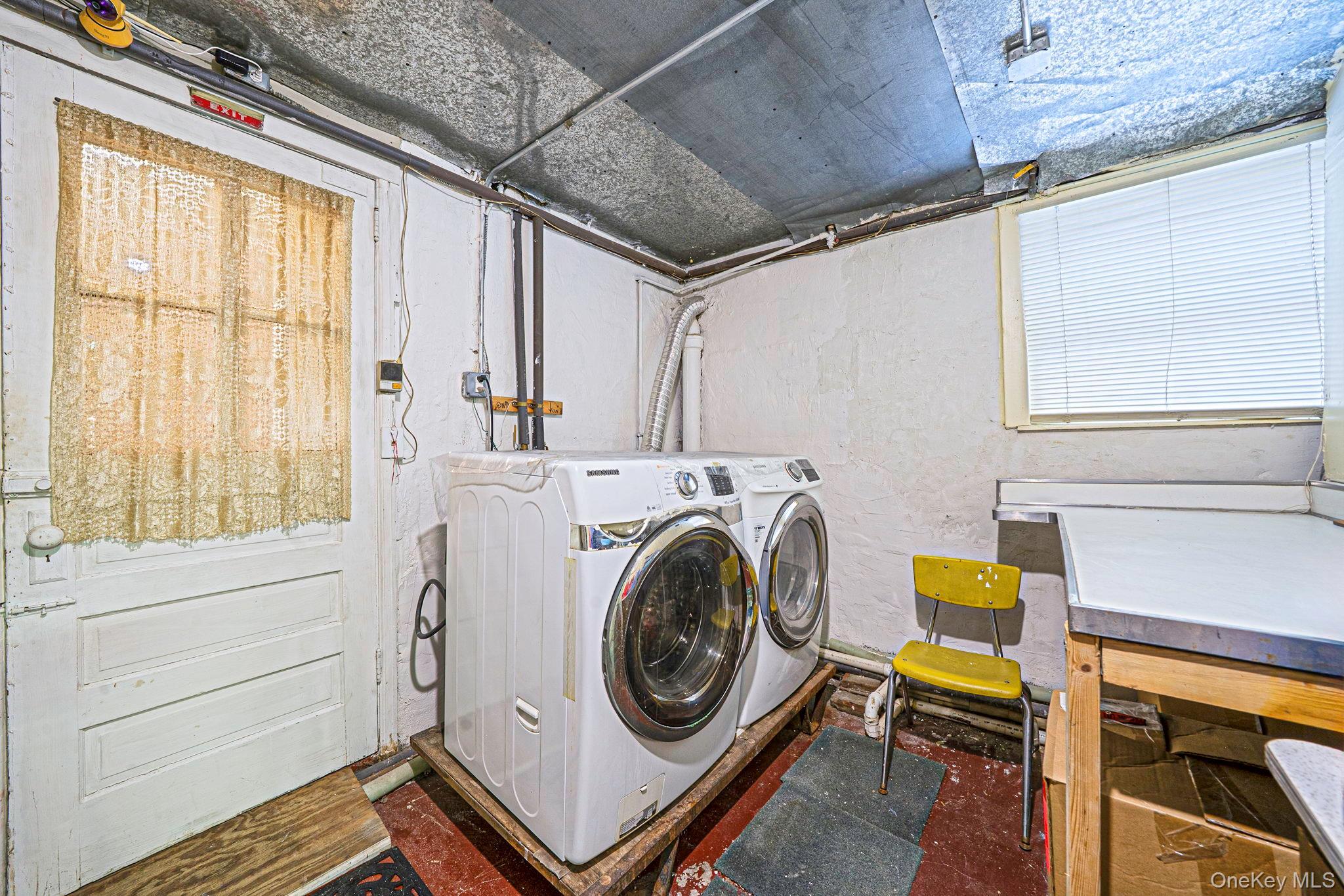 Single Family 57th  Brooklyn, NY 11203, MLS-975388-32