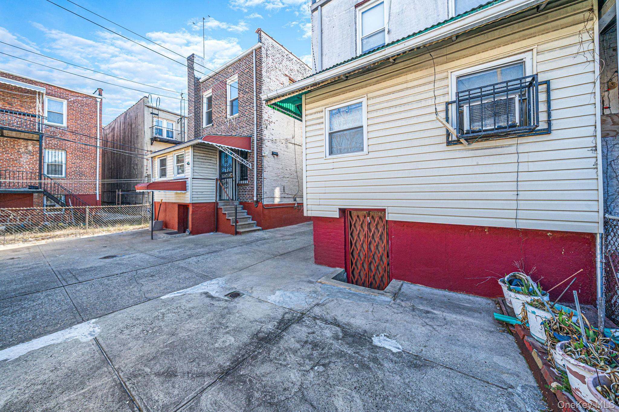 Single Family 57th  Brooklyn, NY 11203, MLS-975388-6