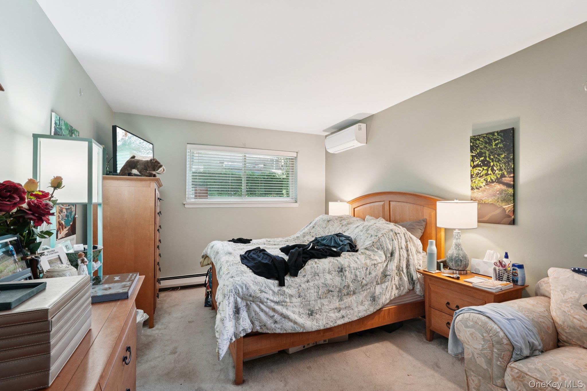 Single Family Delafield  Bronx, NY 10471, MLS-975390-18