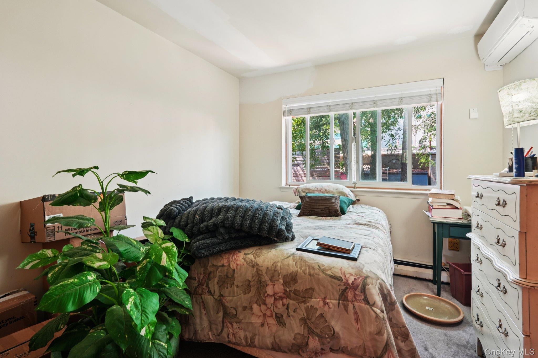 Single Family Delafield  Bronx, NY 10471, MLS-975390-21