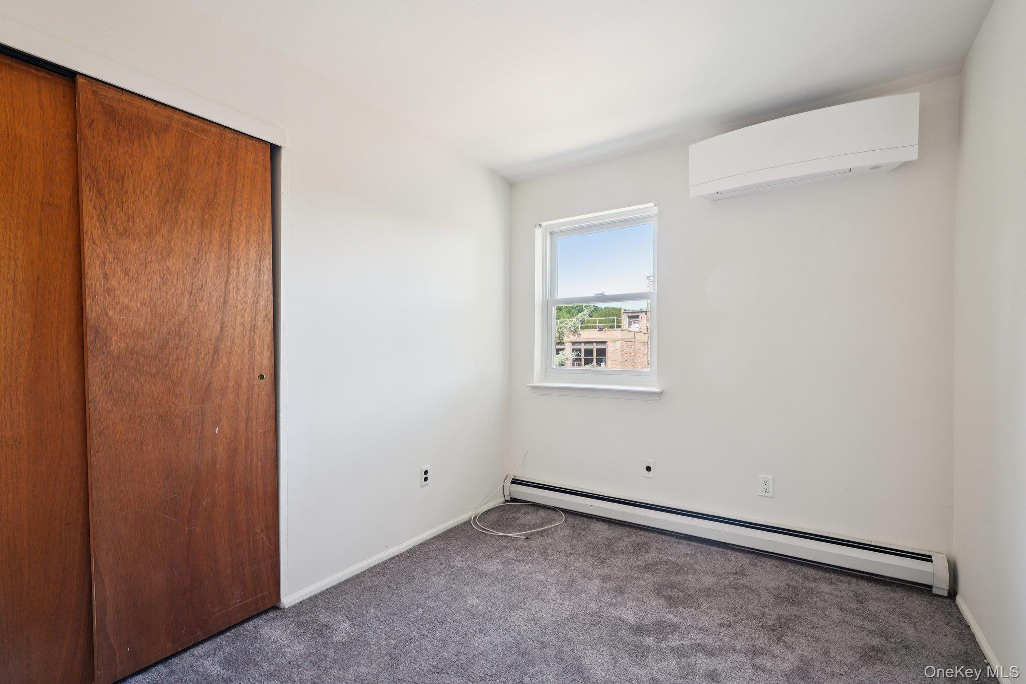 Single Family Delafield  Bronx, NY 10471, MLS-975390-29