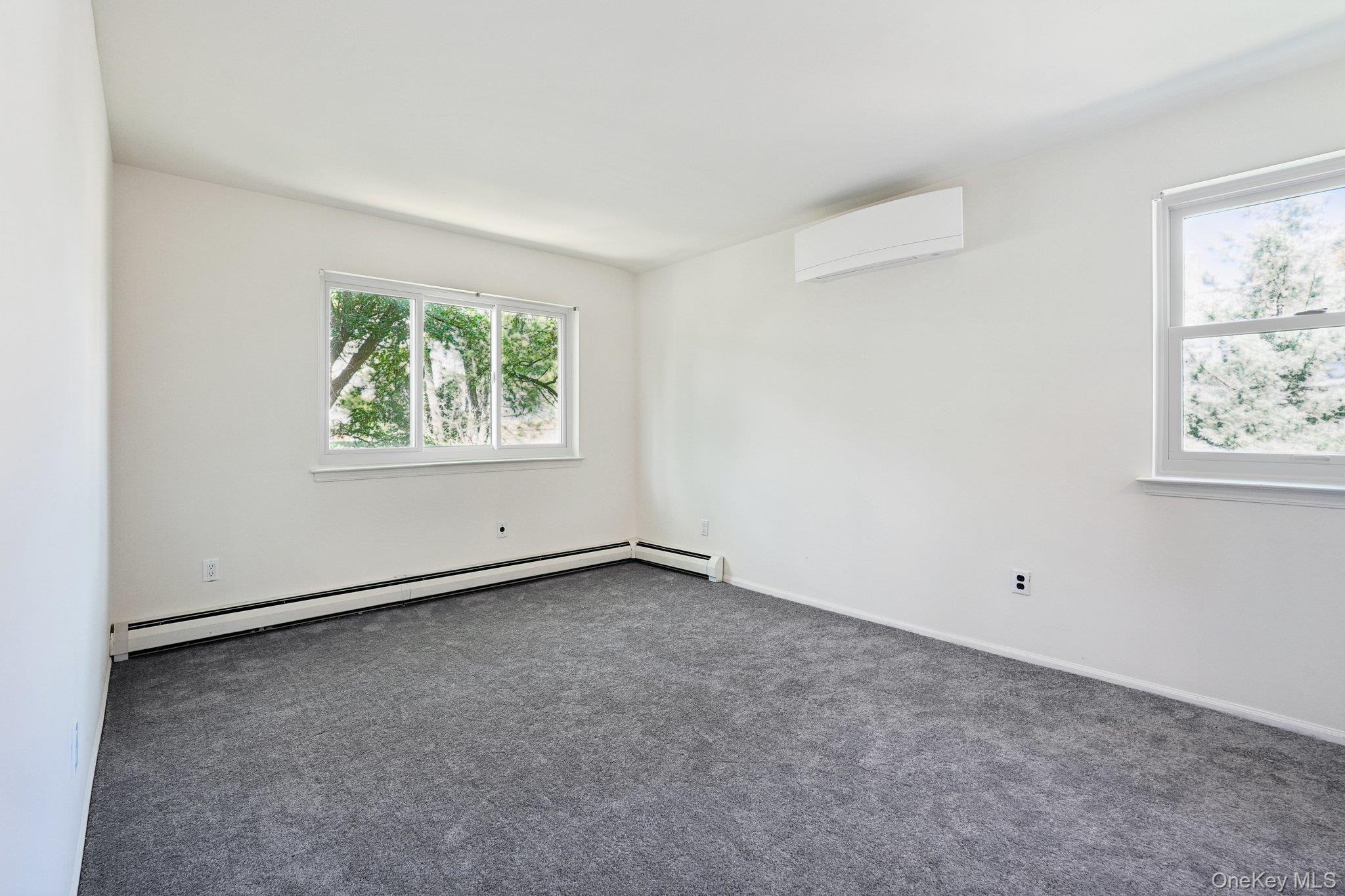 Single Family Delafield  Bronx, NY 10471, MLS-975390-31