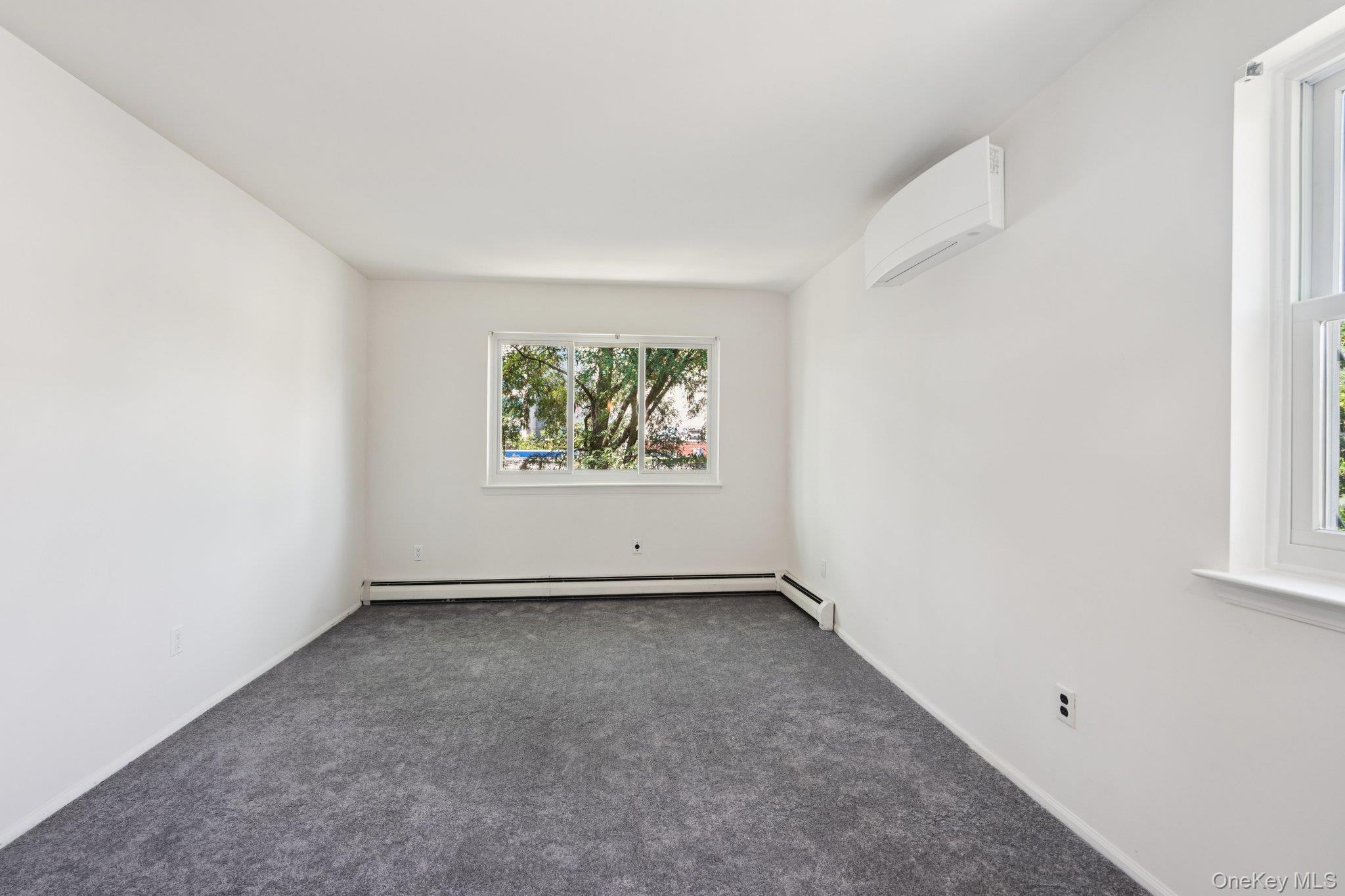 Single Family Delafield  Bronx, NY 10471, MLS-975390-33