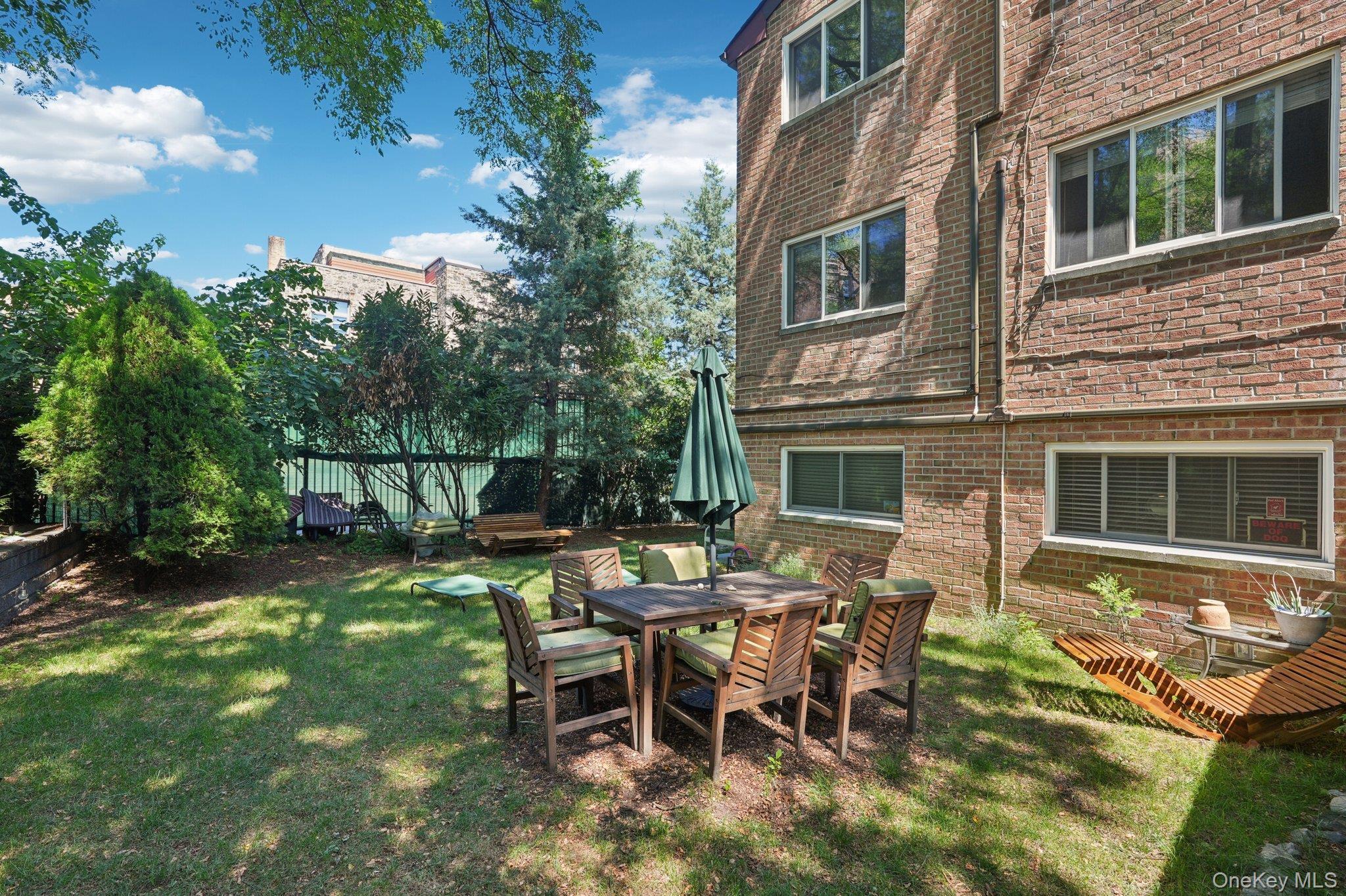 Single Family Delafield  Bronx, NY 10471, MLS-975390-46