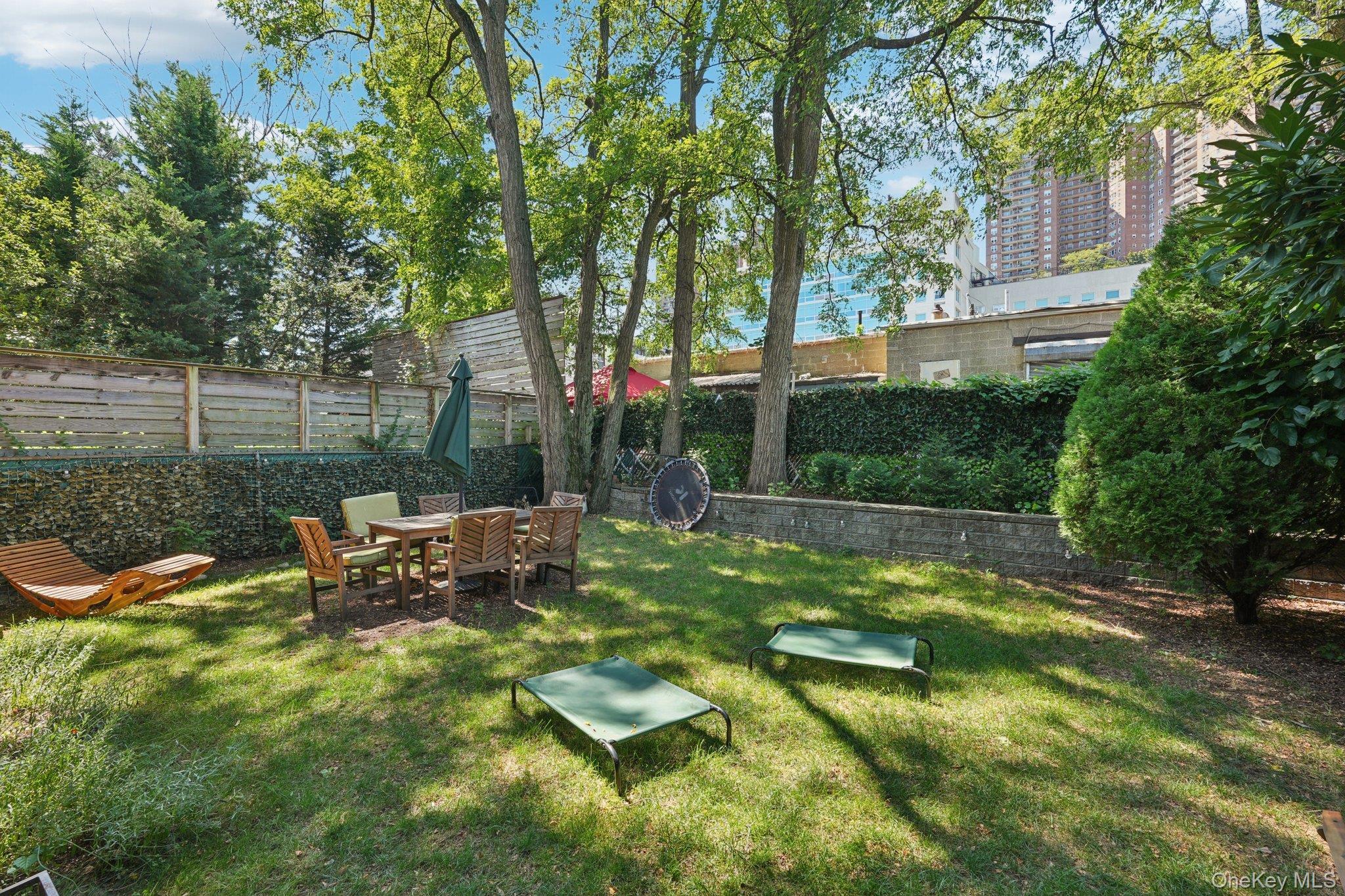 Single Family Delafield  Bronx, NY 10471, MLS-975390-47