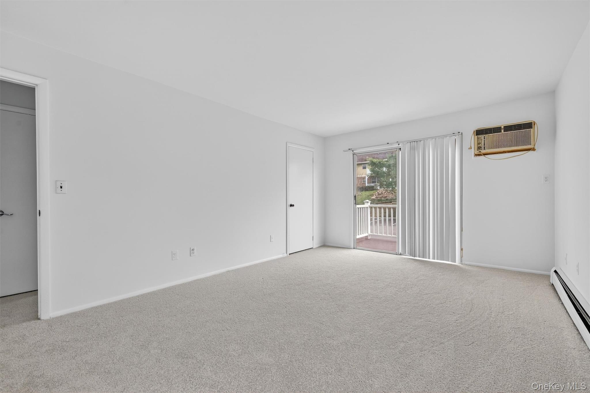 Condo Parkside  Rockland County, NY 10901, MLS-975401-12