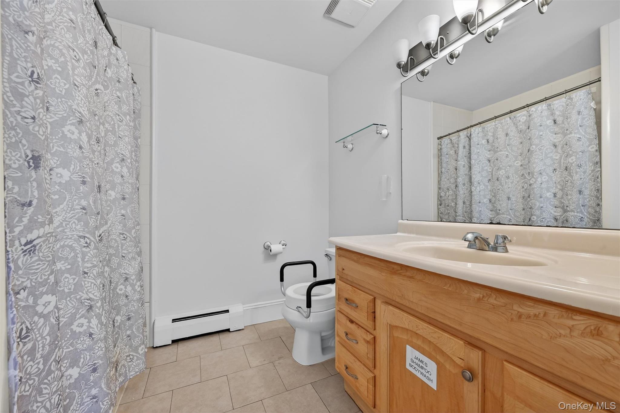 Condo Parkside  Rockland County, NY 10901, MLS-975401-13