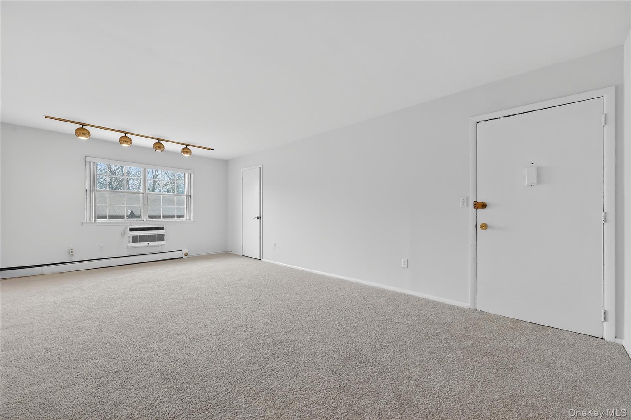 Condo Parkside  Rockland County, NY 10901, MLS-975401-4