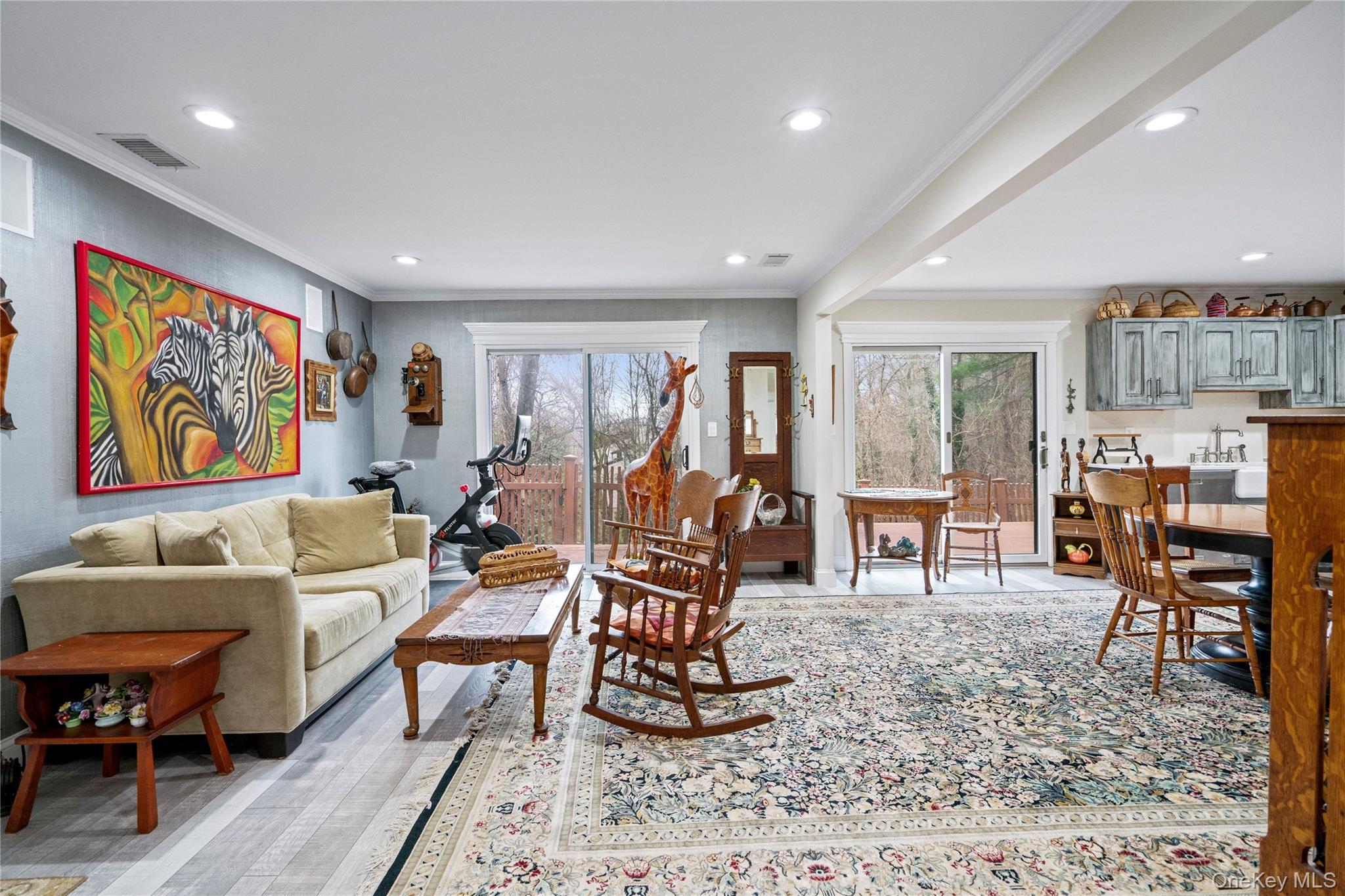 Condo Maple  Nassau County, NY 11753, MLS-975423-15