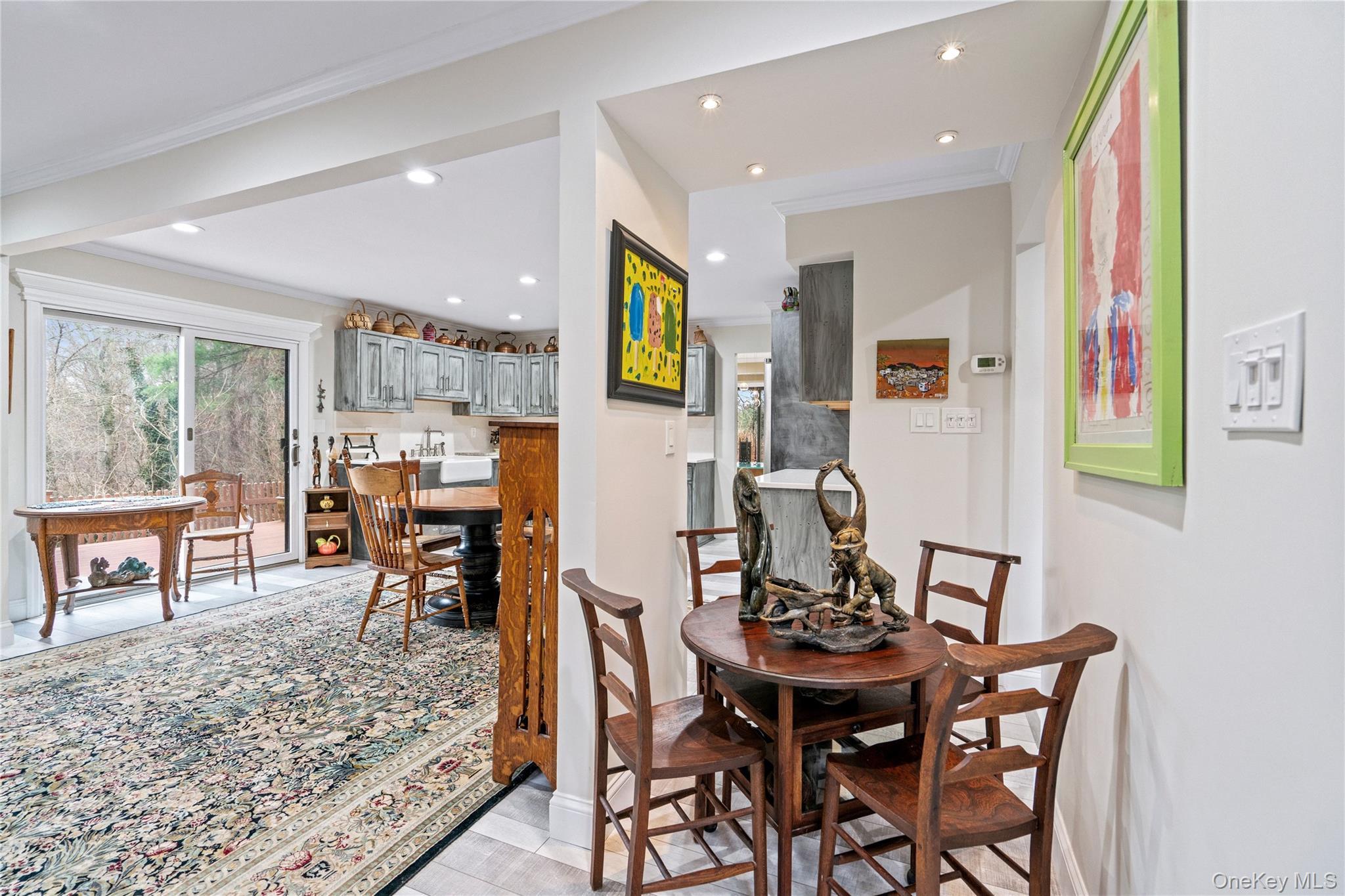 Condo Maple  Nassau County, NY 11753, MLS-975423-16