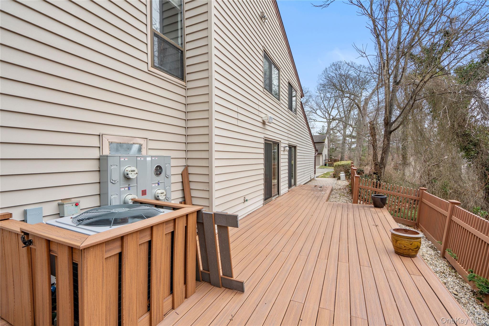 Condo Maple  Nassau County, NY 11753, MLS-975423-30