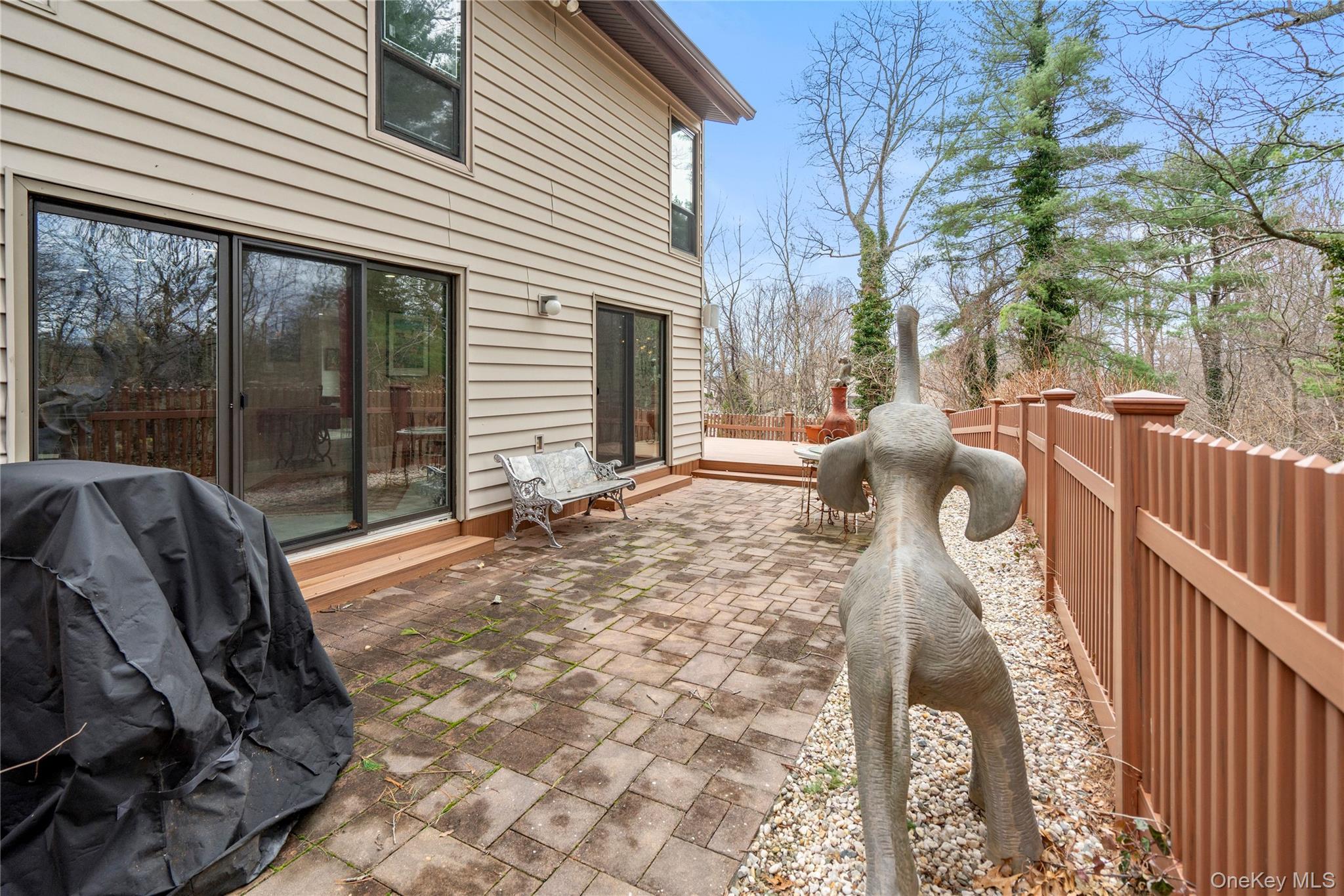 Condo Maple  Nassau County, NY 11753, MLS-975423-31