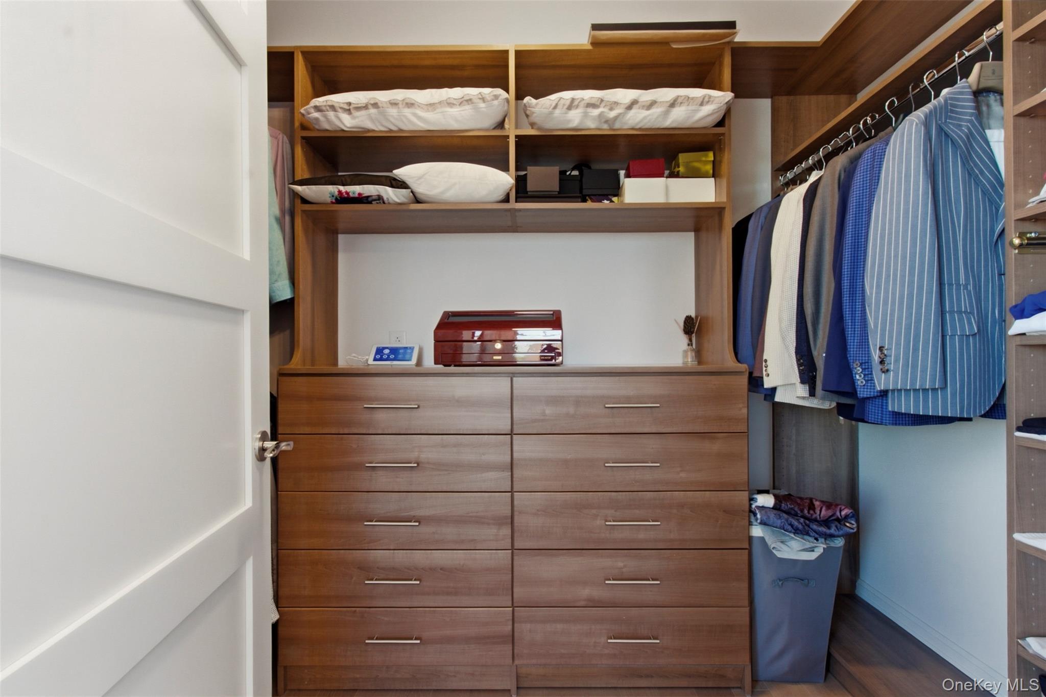 Condo Davenport  Westchester County, NY 10805, MLS-975427-15