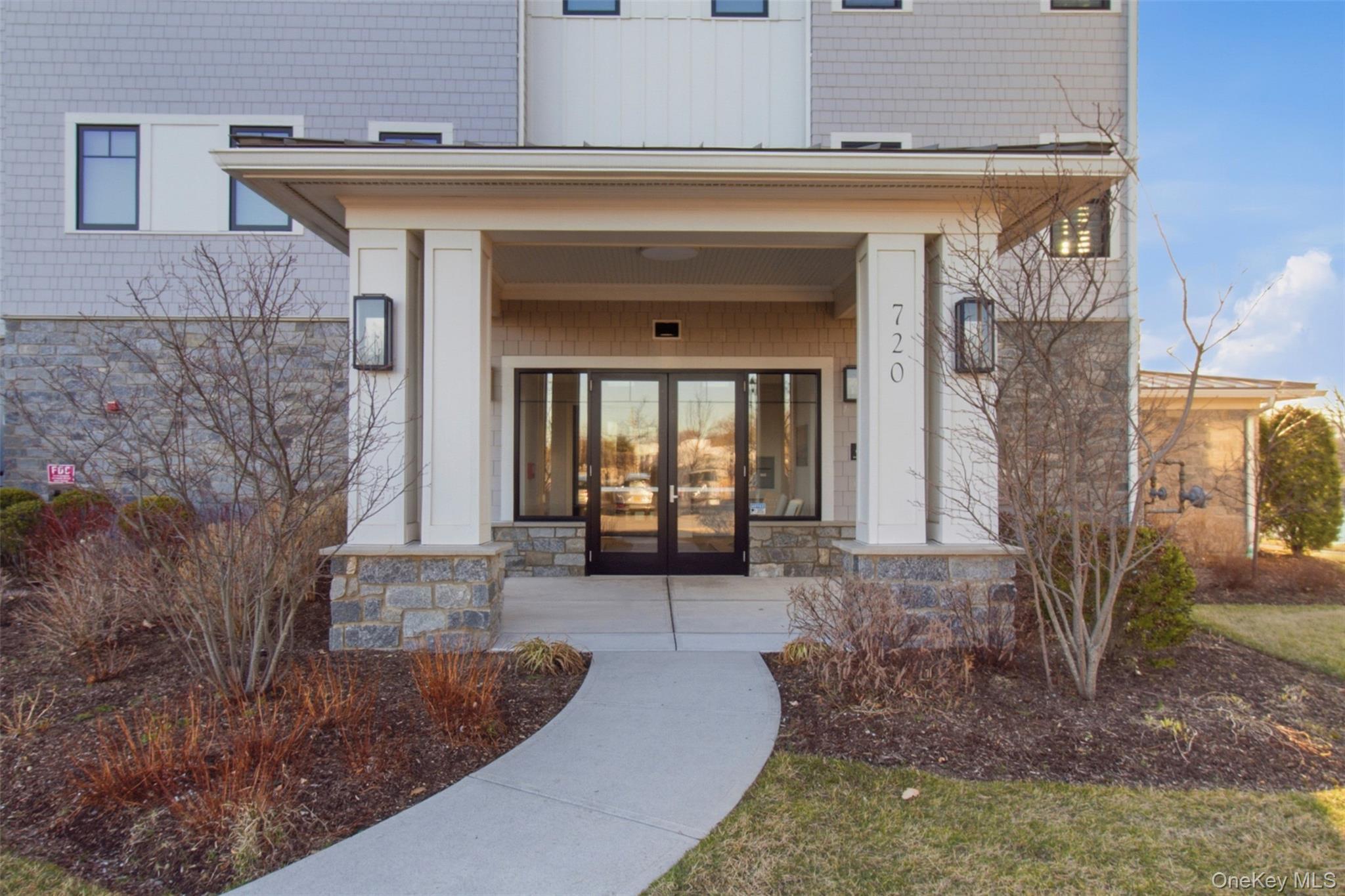 Condo Davenport  Westchester County, NY 10805, MLS-975427-3